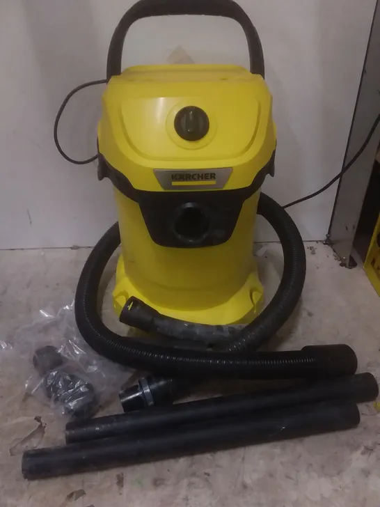 KÄRCHER WD 3 WET & DRY VACUUM CLEANER 