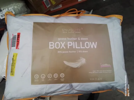 BAGGED SNUG CITY GOOSE FEATHER & DOWN BOX PILLOW (1 ITEM)