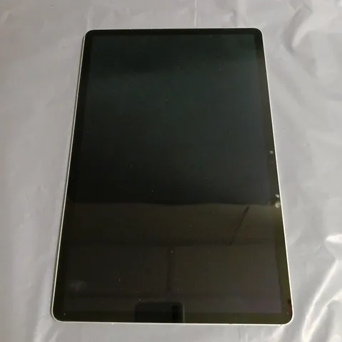 SAMSUNG GALAXY TAB S8+ SM-X800 IN SILVER