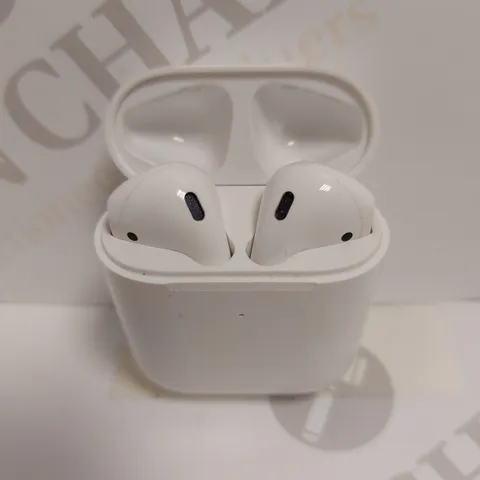 APPLE AIRPODS 2ND GENERATION WITH WIRELESS CHARGING CASE - WHITE