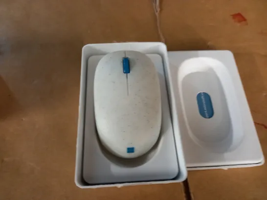 MICROSOFT OCEAN PLASTIC MOUSE