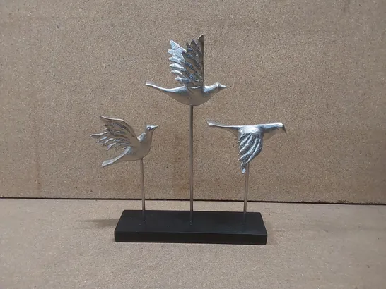 BIRD FLIGHT DECOR STATUE