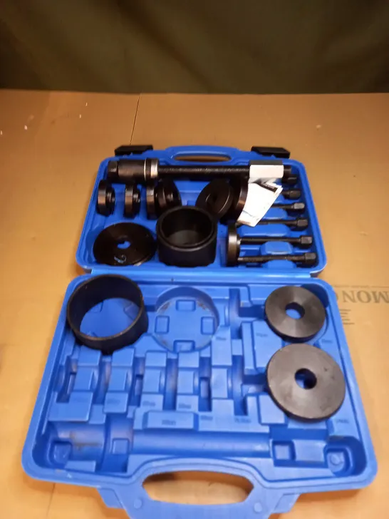 CAR BEARINGS KIT