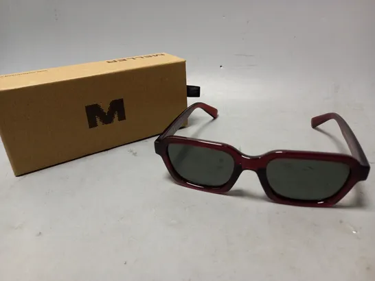 BOXED MELLER SUNGLASSES IN MAROON