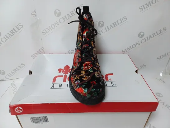 BOXED PAIR OF RIEKER LACE UP BOOTS MULTI/FLORAL PATTERN - SIZE 6 