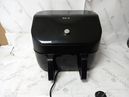 BOXED INSTANT VORTEX PLUS VERSAZONE AIR FRYER 