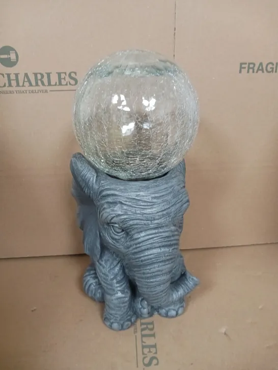 BOXED SMART SOLAR ELEPHANT ORB GARDEN DECORATION RRP £32.99