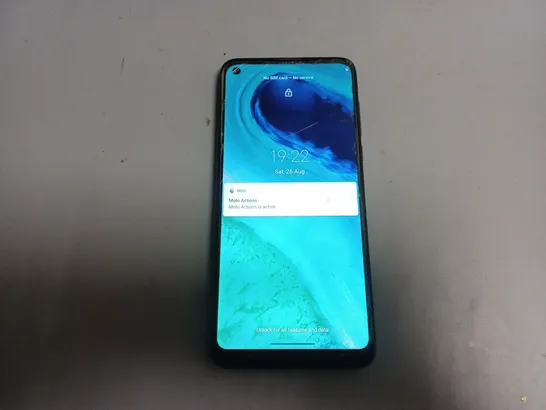 MOTOROLA MOTO G8