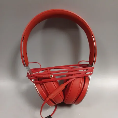 BOXED BEATS EP WIRED HEADPHONES IN RED 