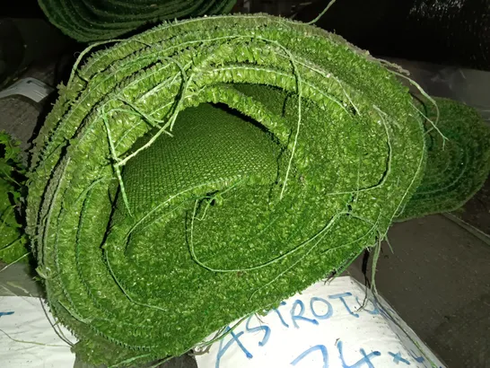 ROLL OF ASTROTURF - 3.6 X 2.74M