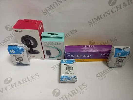 LOT OF APPROXIMATELY 20 ASSORTED PIECES OF CAMERA EQUIPMENT AND PRINTER INK/ACCESSORIES TO INCLUDE TRUST WEBCAM, KODAK 135 PORTRA 400, CANON LP-E6NH BATTERY PACK, ETC