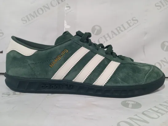 PAIR OF ADIDAS HAMBURG SHOES IN GREEN/WHITE UK SIZE 7