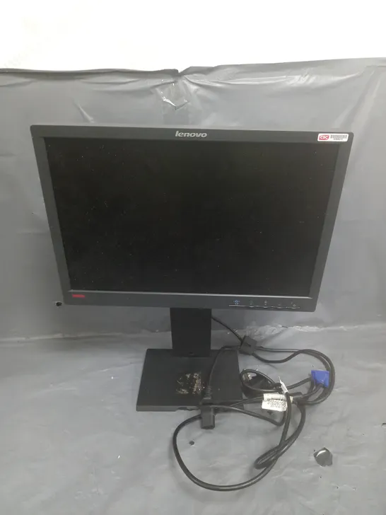 UNBOXED LENOVO THINK VISION AH566272 - COLLECTION ONLY 