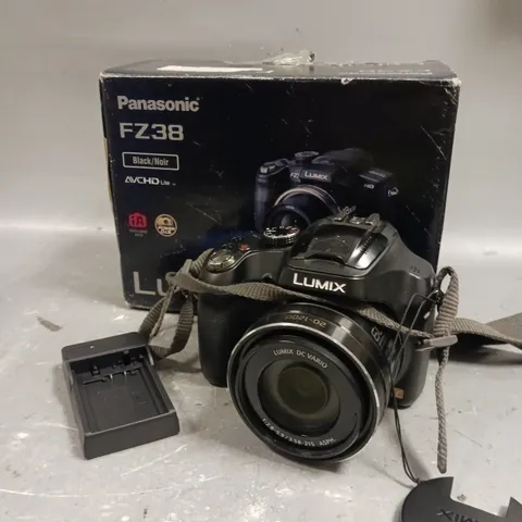 BOXED PANASONIC LUMIX FZ38 DIGITAL CAMERA 