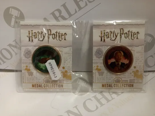 BOX OF 4 HARRY POTTER WORLD OF WIZARDING COLLECTABLE MEDALS INCLUDING NIMBUS 2000, COLIN CREEVEY AND KINGSLEY SHACKLEBOLT