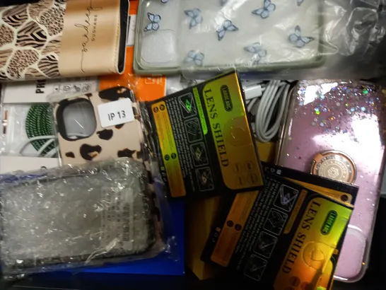 LOT OF APPROXIMATELY 20 PHONE ACCESSORIES, TO INCLUDE CASES, SCREEN PROTECTORS, ETC 