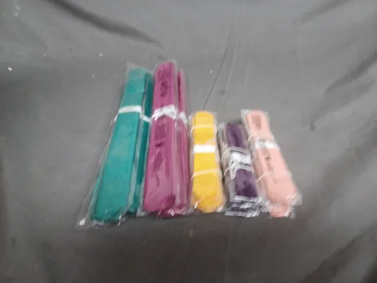 LARGE QUANTITY OF TISSUE PAPER DECORATIONS IN VARIOUS COLOURS AND SIZES