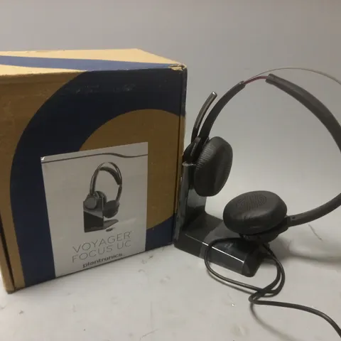 BOXED PLANTRONICS VOYAGER FOCUS NC