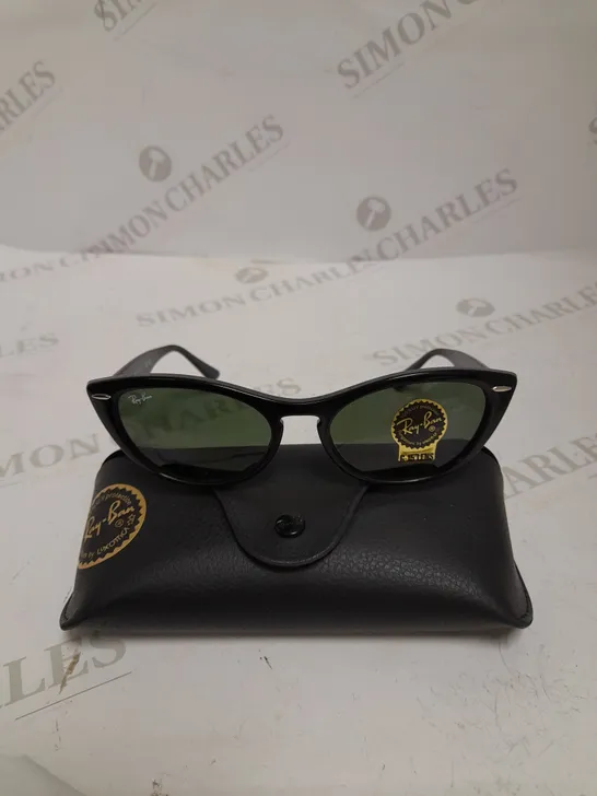 RAY-BAN NINA POLISHED BLACK CAT EYE FRAMED SUNGLASSES 