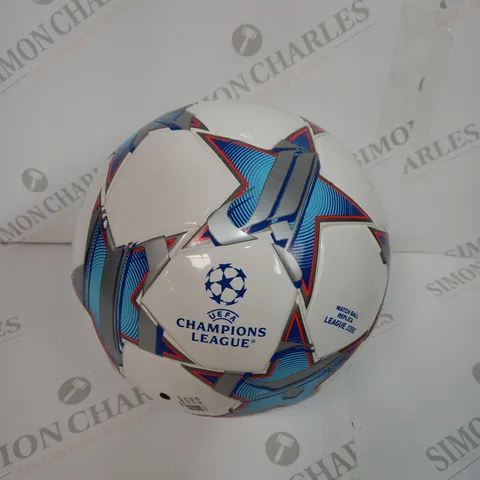 UEFA CHAMPIONS LEAGUE MATCH BALL REPLICA LEAGUE J350