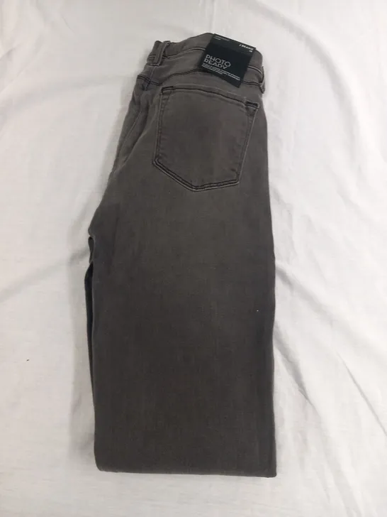 J BRAND SUPER SKINNY MID-RISE SIZE 24