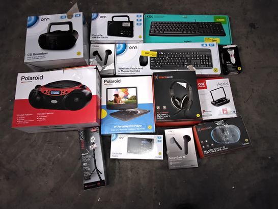 BOX OF ASSORTED ELECTRONIC ITEMS TO INCLUDE MIXX STREAMBUDS AX, BLACKWEB BLUETOOTH HALO SPEAKER, LOGITECH K120 WIRED KEYBOARD,  POLAROID 9" PORTABLE DVD PLAYER, LADY SHAVER, ETC