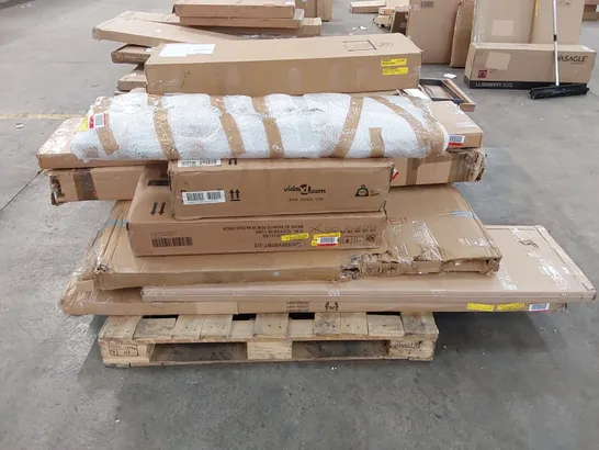 PALLET OF ASSORTED FURNITURE PARTS 