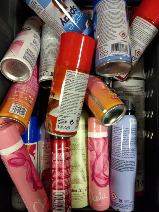 APPROXIMATELY 15 ASSORTED AEROSOLS TO INCLUDE DRY SHAMPOO, HEAT SPRAY, NIVEA MEN DEODORANT ETC - COLLECTION ONLY 