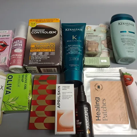 LOT OF ASSORTED HEALTH AND BEAUTY ITEMS TO INCLUDE GREY REDUCING SHAMPOO, CLARIFYING SERUM AND HEALING PATCHES