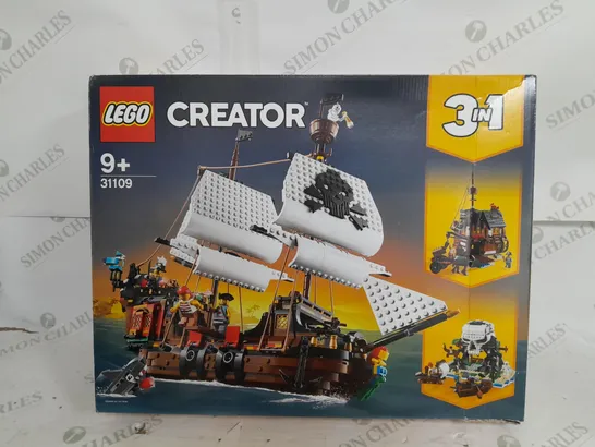 LEGO CREATOR SET - PIRATE SHIP RRP £109.99