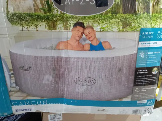 CANCUN AIRJET SPA HOT TUB  RRP £529.99