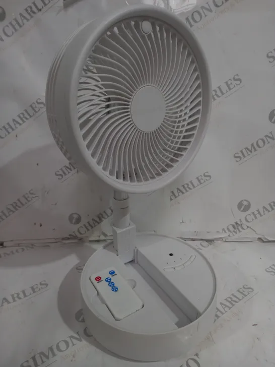 BOXED BELL & HOWELL OSCILLATING FOLDING RECHARGEABLE FAN, WHITE