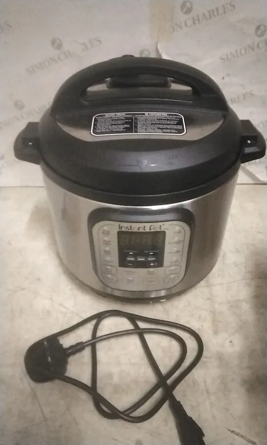 BOXED INSTANT POT  MULTI USE PRESSURE COOKER 