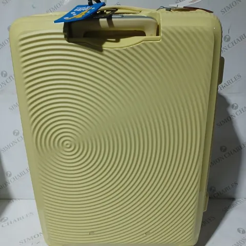 AMERICAN TOURISTER WHEELED SUITCASE IN CUSTARD YELLOW