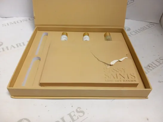 BOXED SASSY SAINT BROW LIFT KIT 