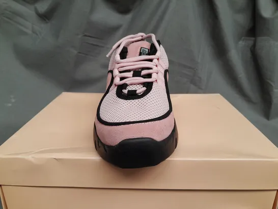 BOXED BLOCH BOOST DRT DANCD SNEAKERS IN PINK - UK 6.5 