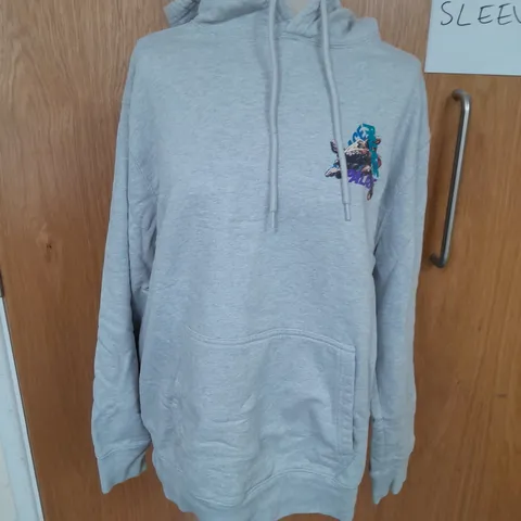 PALACE SKATEBOARDS PTINTED GRAPHIC HOODIE IN GREY SIZE L