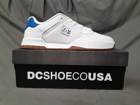 BOXED PAIR OF DC CENTRAL SHOES IN WHITE/BLUE UK SIZE 13