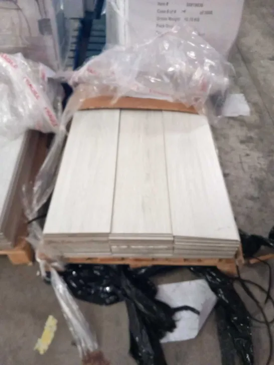 PALLET OF APPROXIMATELY 48 TIMBER WHITE HAND SCRAPED WOOD EFFECT PORCELAIN FLOOR TILES(LOGIC BLANCO FLOR 233 X 1200) TOTAL COVERAGE 13.4MSQ