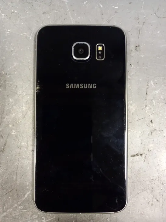 SAMSUNG GALAXY S6 SMARTPHONE 