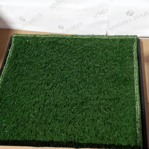 BOXED DESIGNER DOG TRAINING ARTIFICIAL GRASS WITH BLACK TRAY 