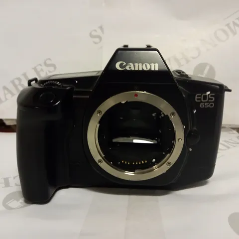 CANON EOS 650 CAMERA - BLACK