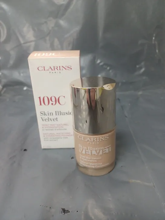 CLARINS SKIN ILLUSION VELVET FOUNDATION SHADE 109C 30ML