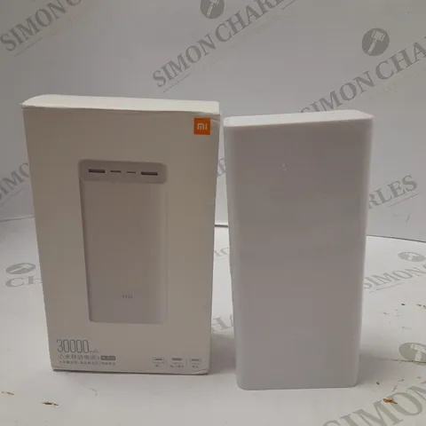 MI 30000MAH MULTI-SOCKET POWERBANK 