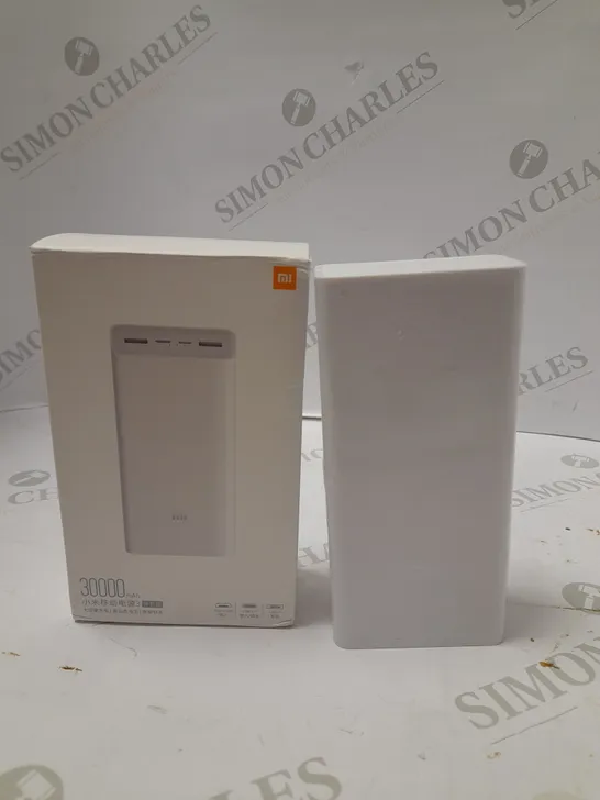 MI 30000MAH MULTI-SOCKET POWERBANK 