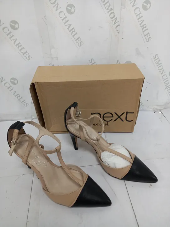 BOXED PAIR OF NEXT WIDE FIT POINTED TOE HEEL NUDE SIZE 40