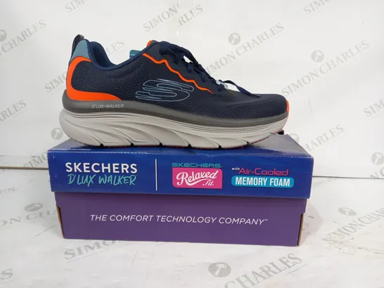 BOXED PAIR OF SKECHERS D'LUX WALKER TRAINERS IN NAVY/ORANGE UK SIZE 8