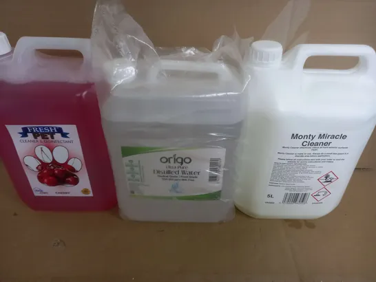 LOT OF 4 CLEANING PRODUCTS TO INCLUDE - FRESH PET - ORIGO DISTILLED WATER - MONTY MIRACLE CLEANER X2 / COLLECTION ONLY 