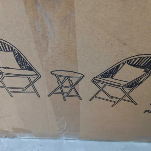 BOXED HOLLY BISTRO SET