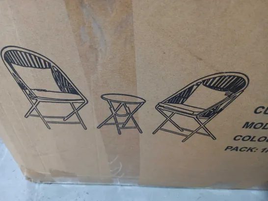 BOXED HOLLY BISTRO SET